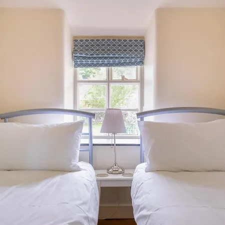 2 Bed In Oc-lr059 * Ambleside